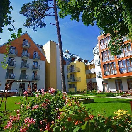 Rezydencja Familia Acomodação com café da manhã Świnoujście Exterior foto